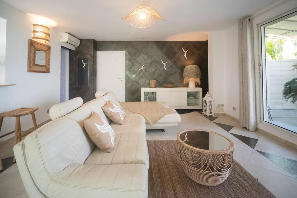 Pasha - Ocean View Appartement Sainte-Anne  Buitenkant foto